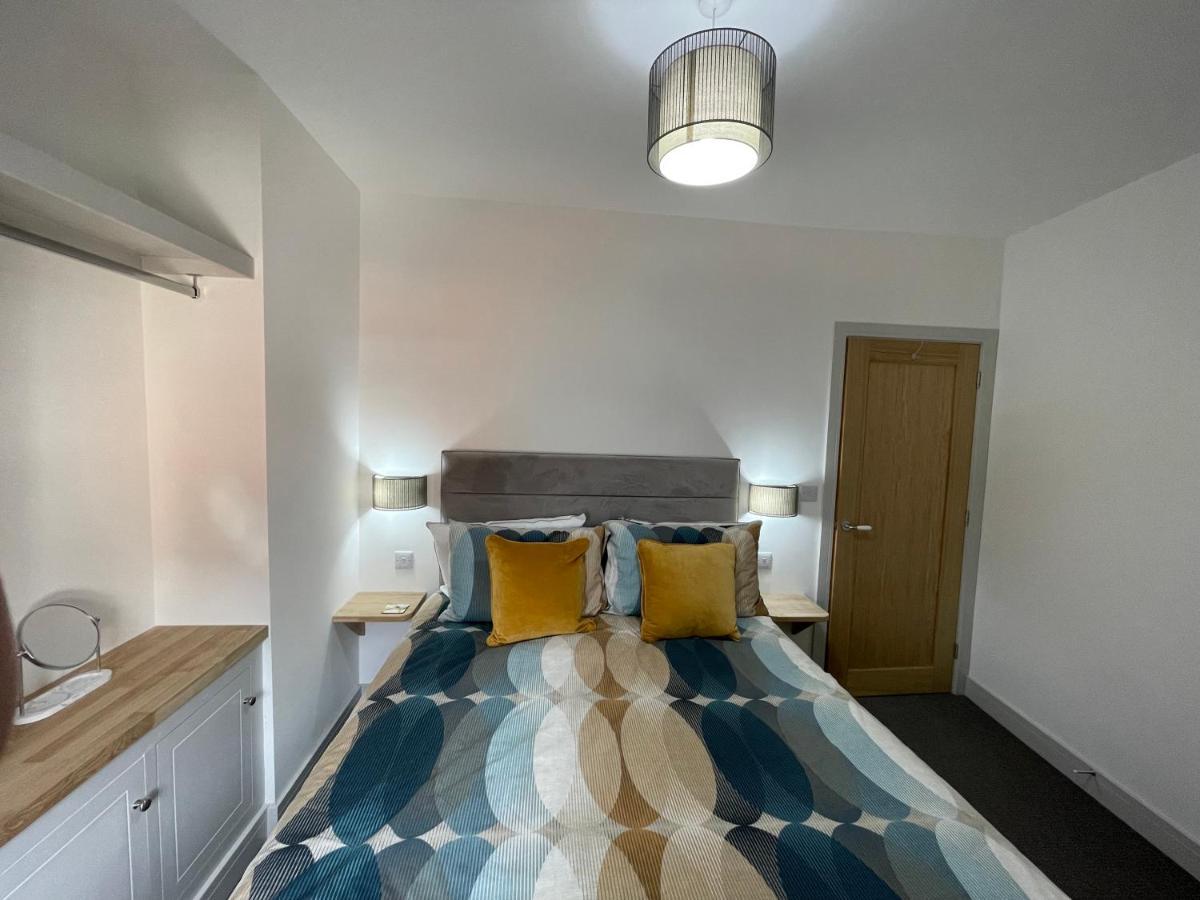 Lees Lookout Holt ,2 Bedroom Luxury Apartment With Private Parking Exteriör bild