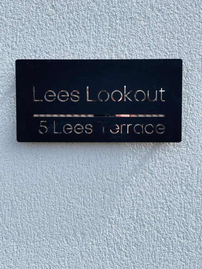 Lees Lookout Holt ,2 Bedroom Luxury Apartment With Private Parking Exteriör bild